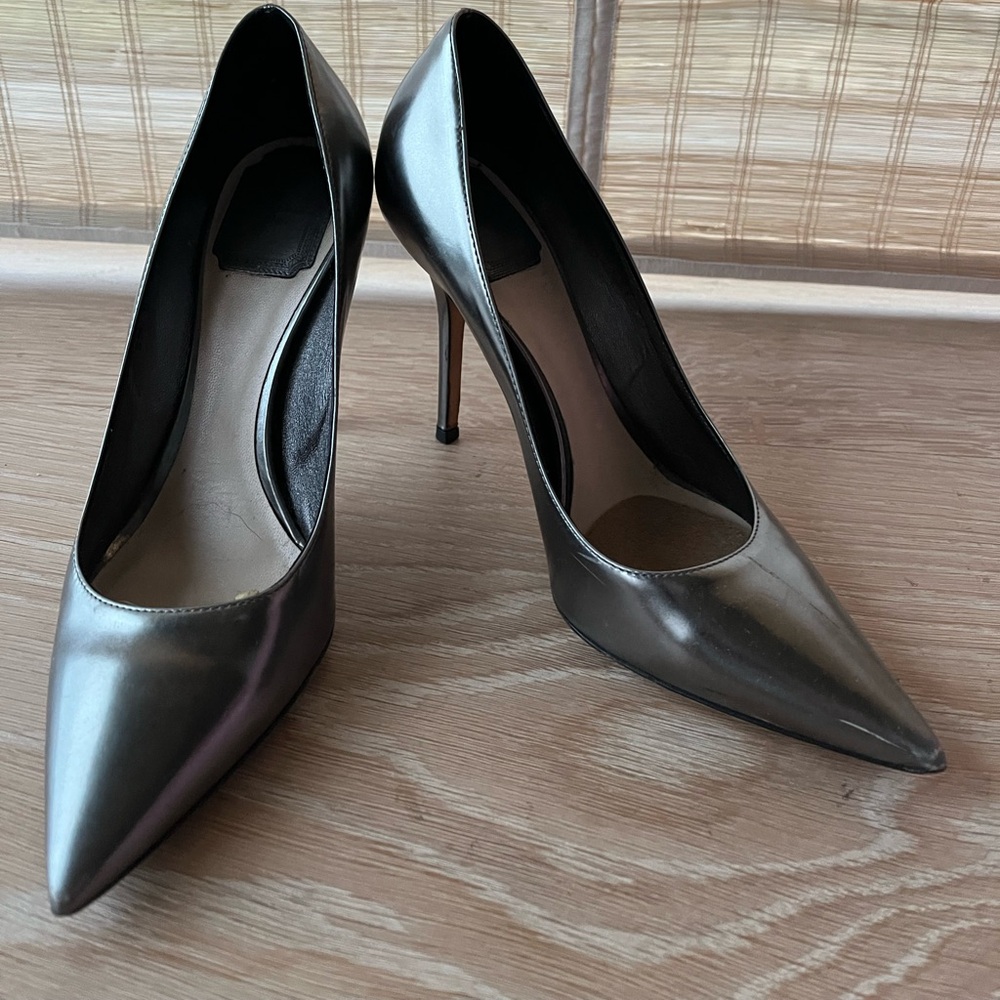 Dior Metallic Pointed Toe Heels size 37
